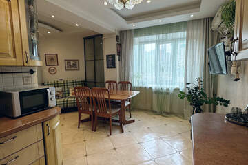 3-к квартира, 97 м², 3/6 эт.