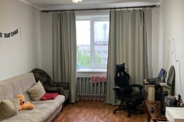 1-к квартира, 45 м², 8/13 эт.